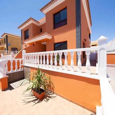 The Sunflower House - By Medano4you * El Médano