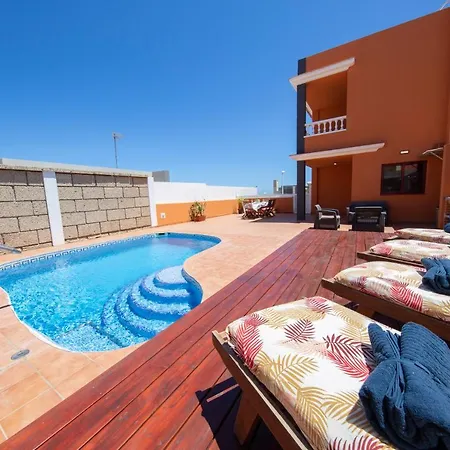 Casa vacanze The Sunflower House - By Medano4you *