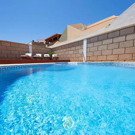 The Sunflower House - By Medano4you Casa vacanze